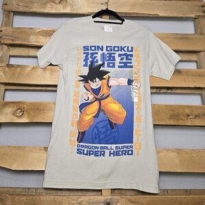 NWT Dragon Ball Super Hero Graphic T-Shirt Size:S